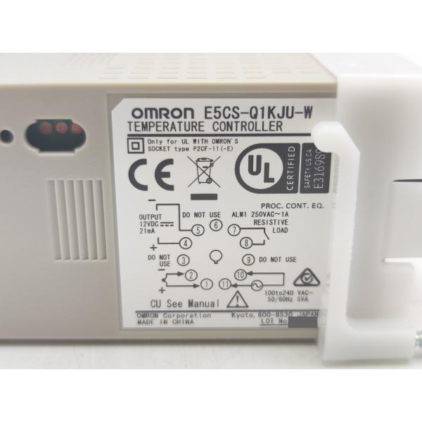 新品 オムロン OMRON E5CS-Q1KJU-W 100to240VAC
