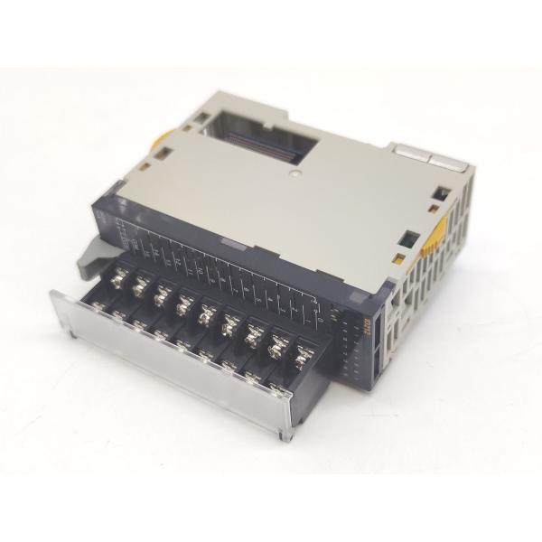 箱開封済み 箱いたみあり 未使用 オムロン OMRON CJ1W-ID212