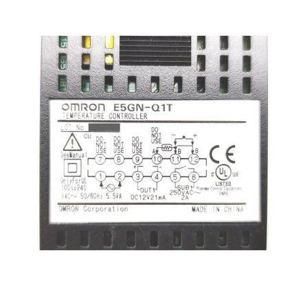箱汚れ・いたみあり 未使用 オムロン OMRON E5GN-Q1T