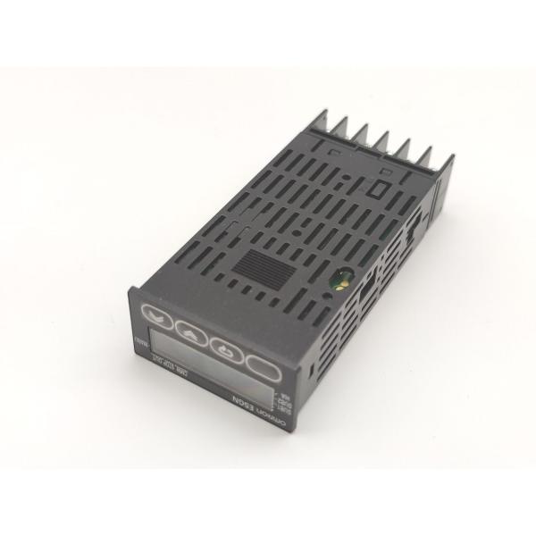 箱汚れ・いたみあり 未使用 オムロン OMRON E5GN-Q1T
