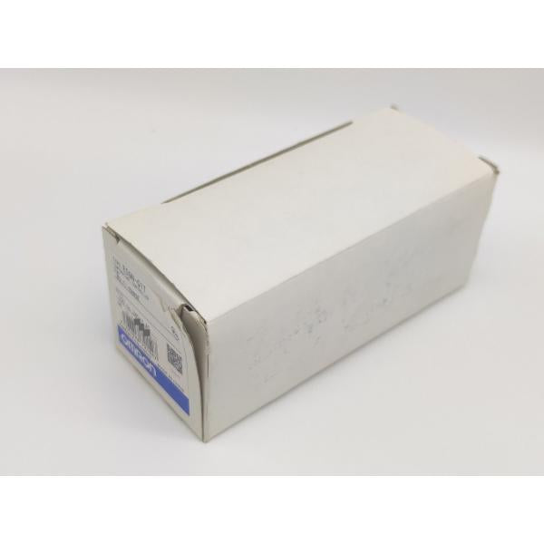 箱汚れ・いたみあり 未使用 オムロン OMRON E5GN-Q1T