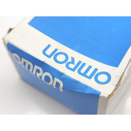 ※箱と中身が違います 中古 E2E-X1R5F2 オムロン OMRON 12to24VDC 2m 5点セット その2