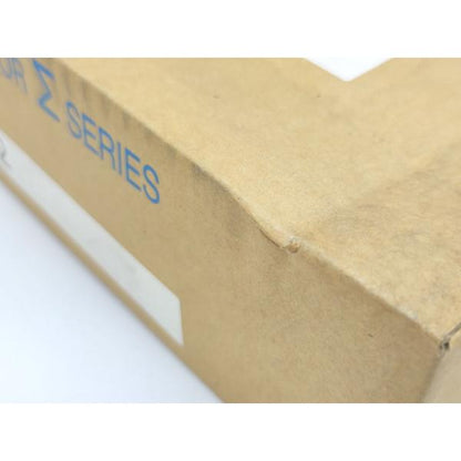 箱汚れあり 新品 安川電機 YASKAWA SGM-04A312