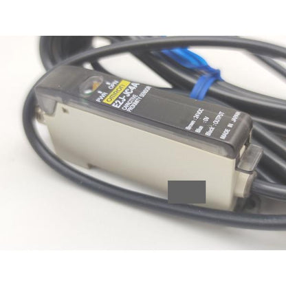 新品 オムロン OMRON E2J-JC4A 24VDC 2m