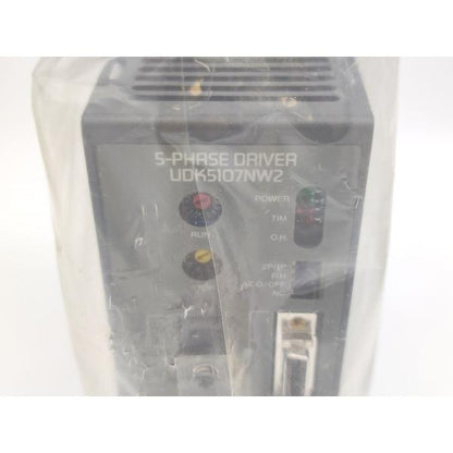 箱汚れ・いたみあり 未使用 オリエンタルモーター Orientalmotor UPK545BW （UDK5107NW2 PL545BW セット）