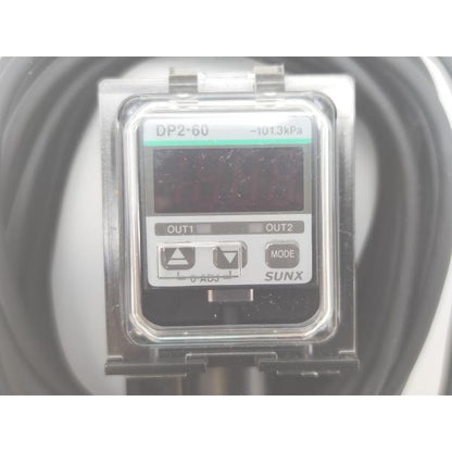 箱汚れあり 未使用 SUNX DP2-60