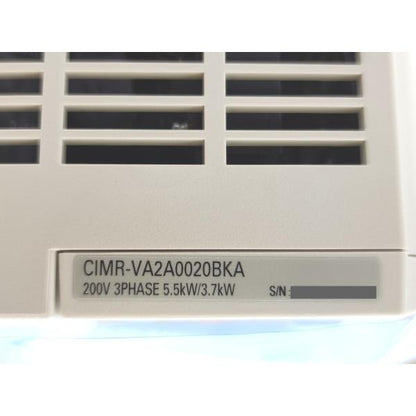 箱汚れマジック書込いたみあり 未使用 安川電機 CIMR-VA2A0020BKA