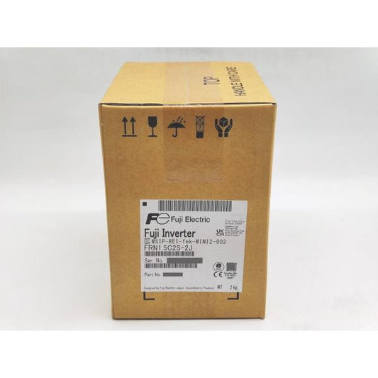 新品 富士電機 FRN1.5C2S-2J その1