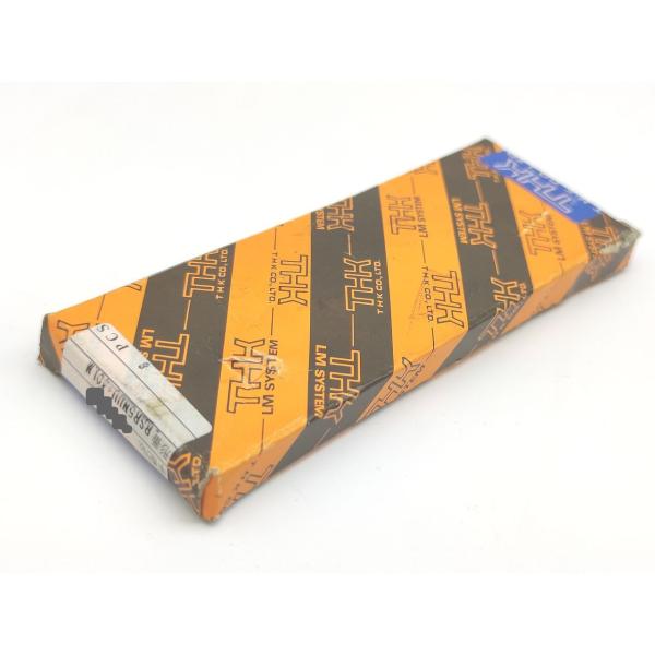 箱いたみあり 新品 THK RSR5NUU＋40LM
