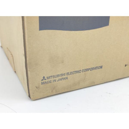 箱汚れいたみあり 2010年製 新品 三菱 MITSUBISHI FR-E520-5.5K