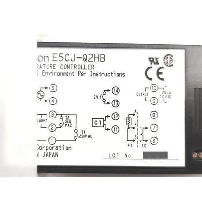 箱汚れ・いたみあり 未使用 オムロン OMRON E5CJ-Q2HB