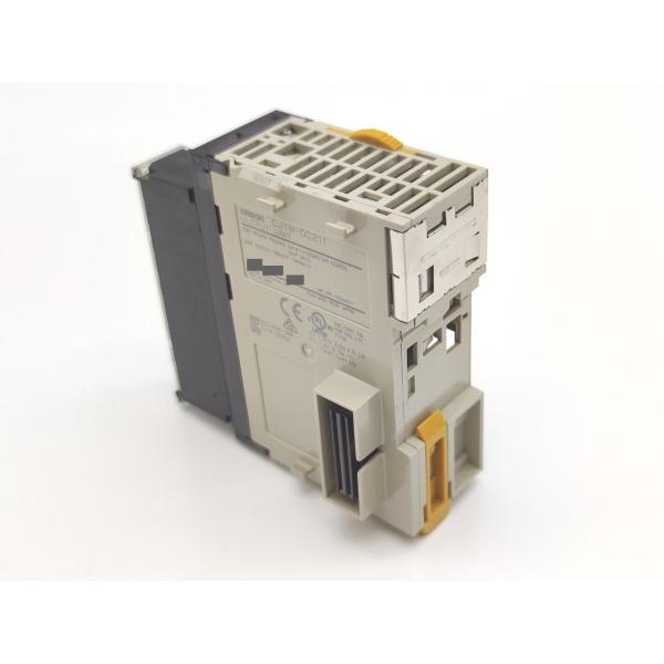 中古 オムロン OMRON CJ1W-OC211 その1