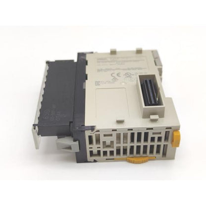 中古 オムロン OMRON CJ1W-OC211 その1