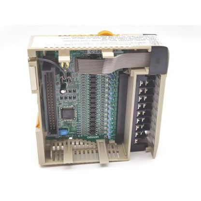 箱いたみあり 中古か未使用か不明 オムロン OMRON CQM1-ID212