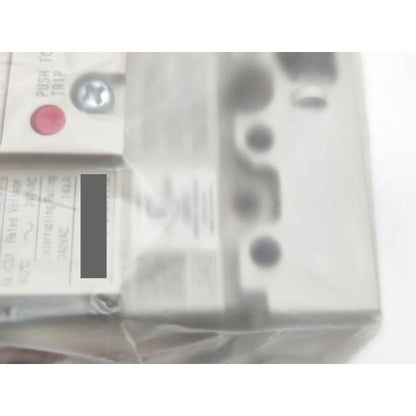 箱いたみあり 新品 三菱 MITSUBISHI NF50-SVFU 3P 30A AX-1LS