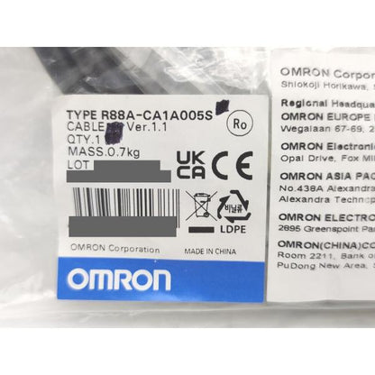 新品 オムロン OMRON R88A-CA1A005S