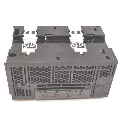 中古 オムロン OMRON NX1P2-1040DT その1
