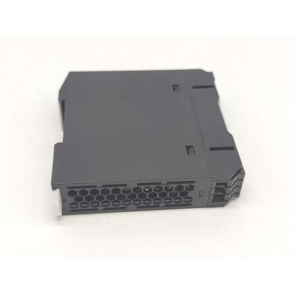 箱汚れあり 新品 オムロン OMRON S8VK-G01512 AC100-240V