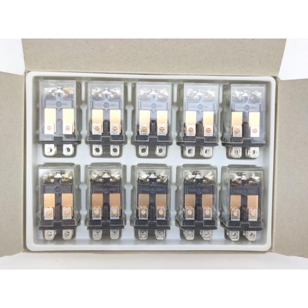 本体10個入り 箱汚れいたみあり 未使用 オムロン OMRON LY2N 24VDC