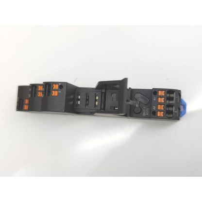 箱いたみあり 新品 IDEC SJ1S-21L 300V 12A 10個×15箱