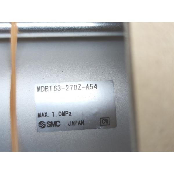 箱いたみあり 箱開封済み 未使用 SMC MDBT63-270Z-A54