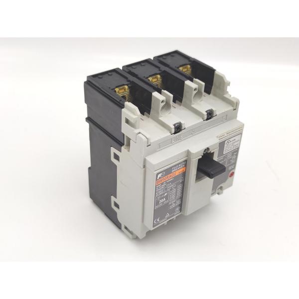 箱いたみ、汚れ有 中古 富士電機 FujiElectric BW50RAGU 3P 15A