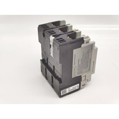 箱いたみ、汚れ有 中古 富士電機 FujiElectric BW50RAGU 3P 15A
