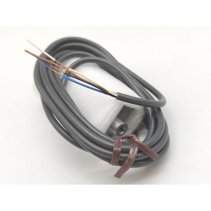 箱汚れ・いたみあり 書込あり 未使用 オムロン OMRON E8CC-AN0C 12 to 24VDC