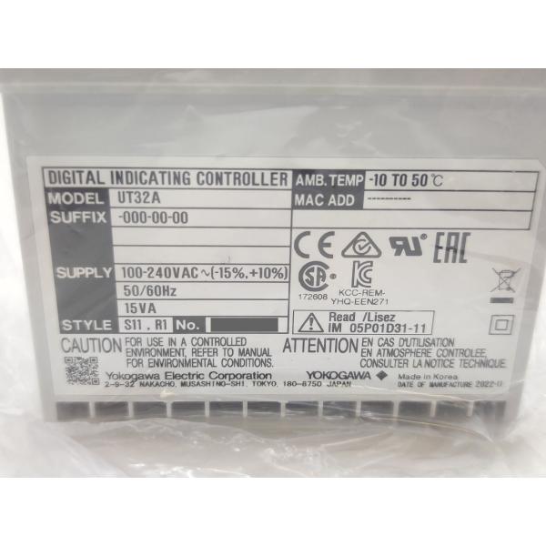 箱いたみあり 未使用 横河電機 UT32A-000-00-00