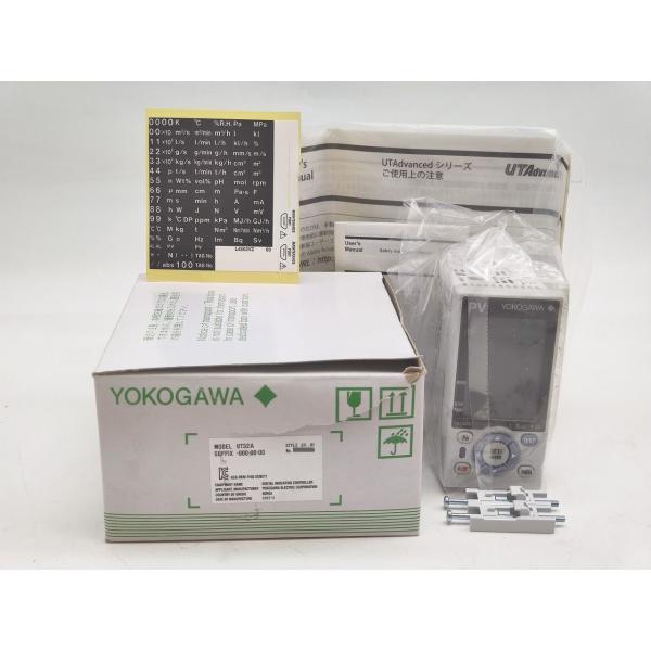 箱いたみあり 未使用 横河電機 UT32A-000-00-00