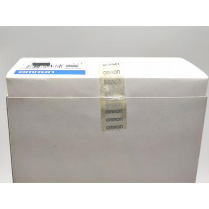 箱開封済み 箱マジック書込あり 未使用 オムロン CVM1-PA208 OMRON