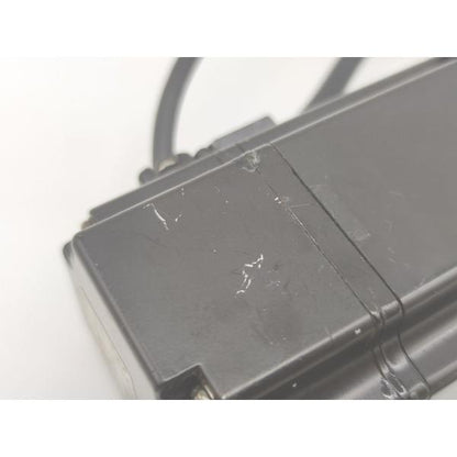 本体いたみあり 中古 安川電機 YASKAWA SGMAH-02AAA21