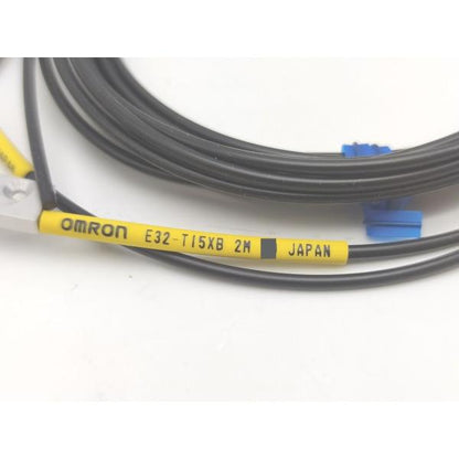 箱汚れ いたみあり 付属品テープあり オムロン OMRON 未使用 E32-T15XB 2m