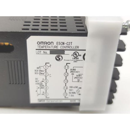 箱汚れいたみあり 未使用 オムロン OMRON E5CN-C2T 100to240VAC