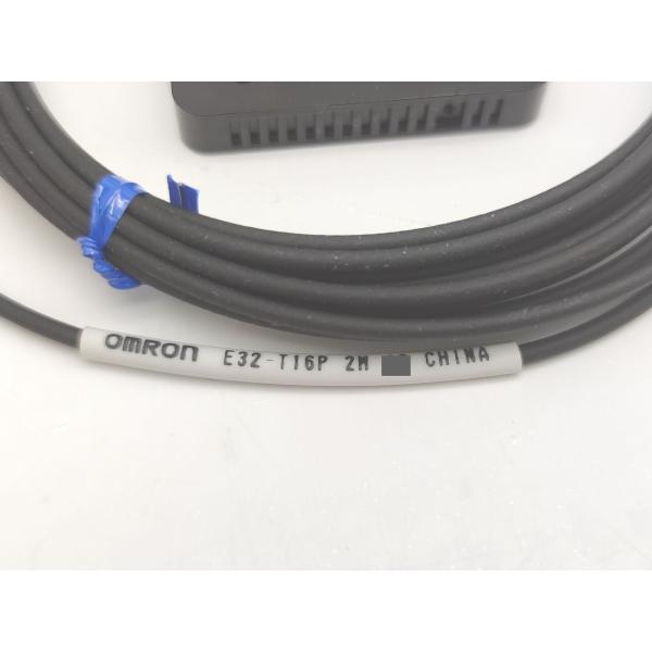 箱汚れいたみあり 未使用 オムロン OMRON E32-T16P 2m
