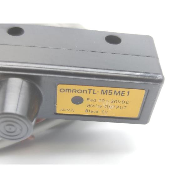 箱いたみあり 未使用 オムロン OMRON TL-M5ME1 10to30VDC