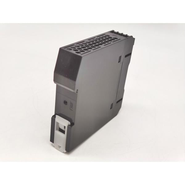 箱汚れ・いたみあり 新品 オムロン OMRON S8VK-G01512 AC100-240V