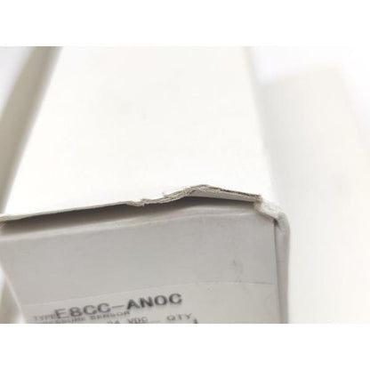 箱汚れ・いたみあり 新品 オムロン OMRON E8CC-AN0C 12 to 24VDC 3点セット その1