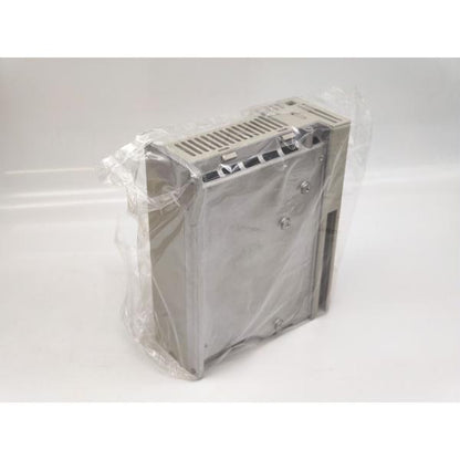 箱いたみあり 未使用 安川電機 YASKAWA SGDA-A3AP