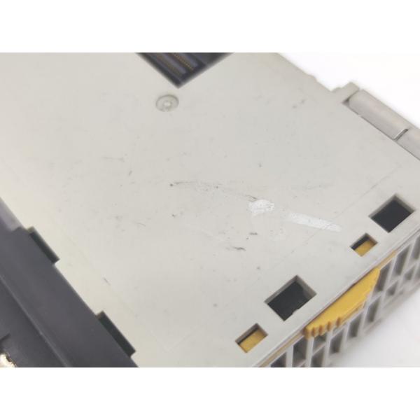 汚れあり 中古 オムロン OMRON CJ1W-ID211
