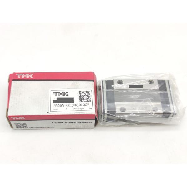 箱汚れあり 新品 THK SR20W1KKE(GK)BLOCK