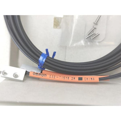10点セット 箱汚・いたみあり 未使用 オムロン OMRON E32-T15YR 2m