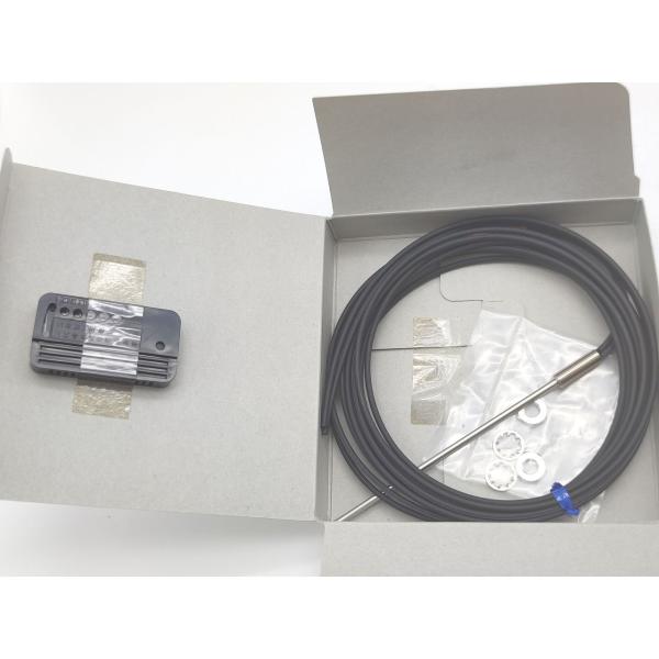 箱汚れあり 新品 オムロン OMRON E32-DC200BR 2m
